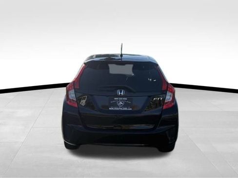 Used 2017 Honda Fit LX image 5