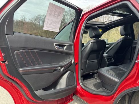 Used 2023 Ford Edge ST-Line image 22