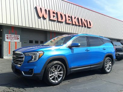 Used 2024 GMC Terrain SLT