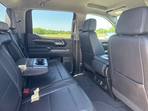 Used 2026 GMC Sierra 1500 SLT AWD/4WD image 24