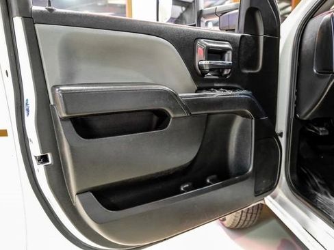 Used 2019 Chevrolet Silverado 3500 W/T w/ WT Convenience Package image 36