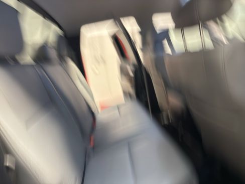 Used 2011 Toyota Tundra Limited w/ Memory Pkg image 24