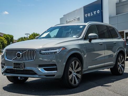 Certified 2024 Volvo XC90 T8 Plus w/ Protection Package Premier AWD/4WD image 3