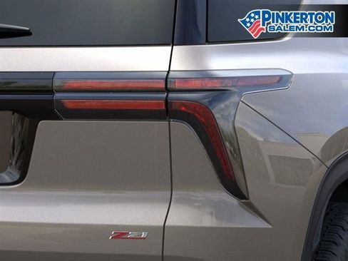 New 2026 Chevrolet Traverse Z71 image 11