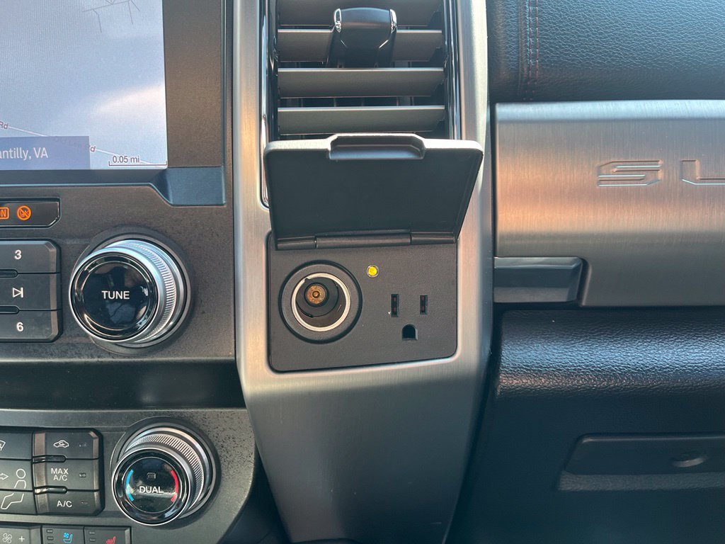 Used 2021 Ford F350 Platinum w/ FX4 Off-Road Package AWD/4WD image 34