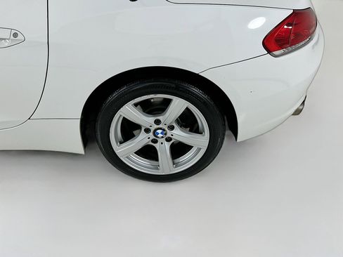 Used 2011 BMW Z4 sDrive30i RWD image 28