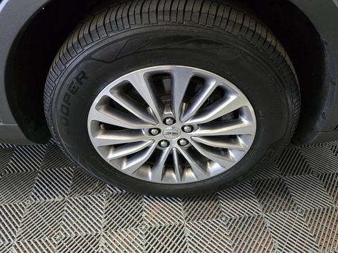 Used 2016 Lincoln MKX Select w/ Select Plus Package image 37