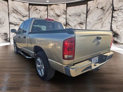 Used 2005 Dodge Ram 1500 Truck SLT image 8
