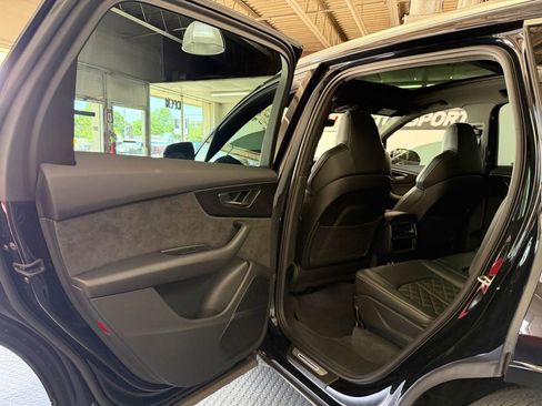 Used 2021 Audi SQ7 Premium Plus AWD/4WD image 49