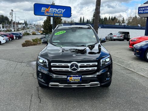Used 2020 Mercedes-Benz GLB 250 4MATIC w/ Premium Package image 3