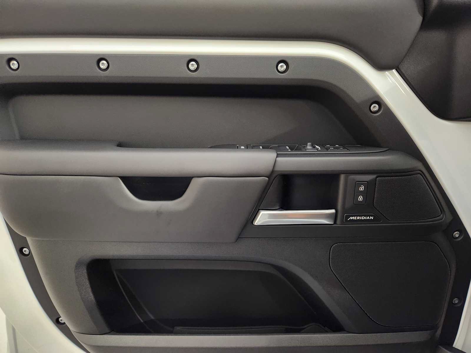 New 2026 Land Rover Defender 110 S AWD/4WD image 24