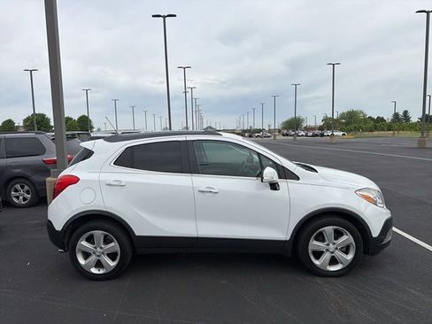 Used 2016 Buick Encore FWD image 9