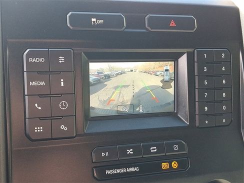 Used 2022 Ford F250 XL w/ Power Equipment Group image 18