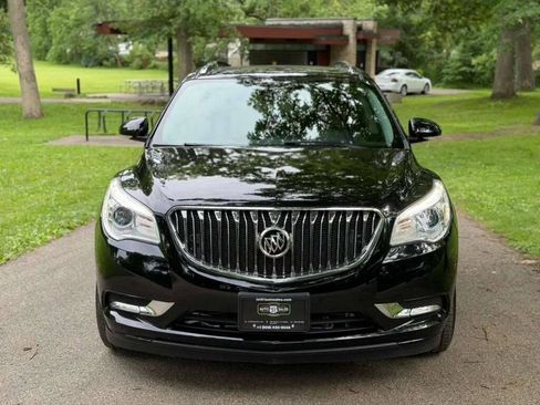 Used 2016 Buick Enclave Leather FWD image 2