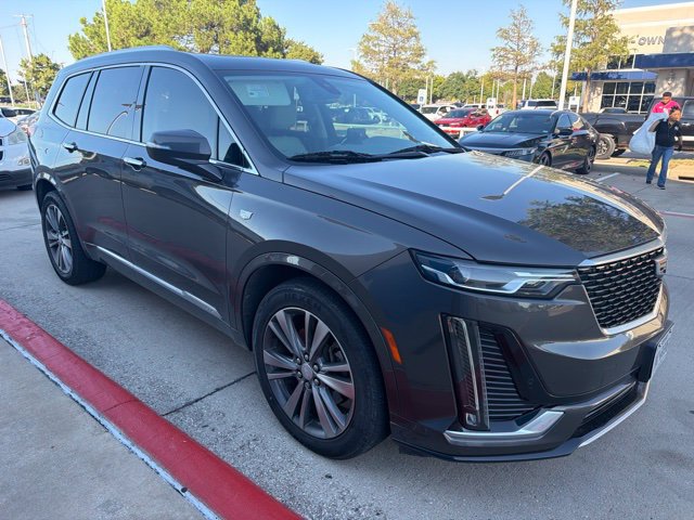 Used 2020 Cadillac XT6 Premium Luxury FWD image 4