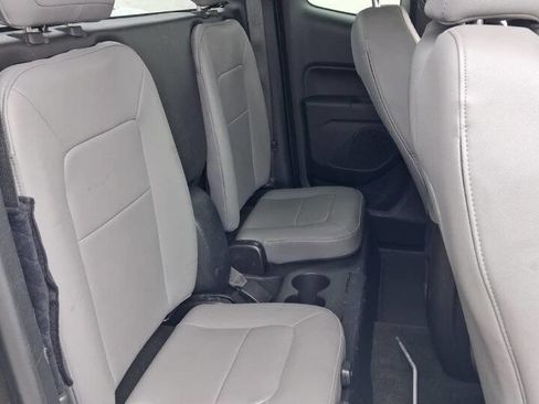 Used 2016 Chevrolet Colorado W/T RWD image 6
