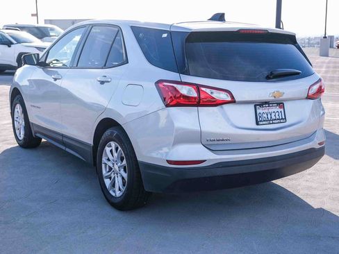 Used 2019 Chevrolet Equinox LS FWD image 6