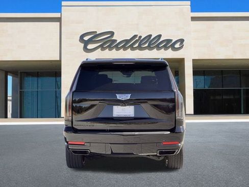 Certified 2025 Cadillac Escalade ESV Sport Platinum w/ LPO, ONYX Package image 4