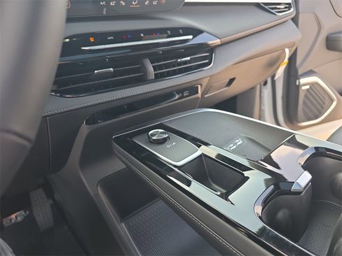 New 2026 Buick Enclave Sport Touring w/ Super Cruise Package image 26