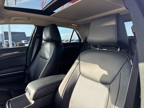 Certified 2023 Chrysler 300 Touring L w/ Popular Equipment Group image 13