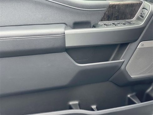 New 2026 Ford F350 Lariat image 18