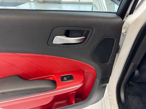 Used 2015 Dodge Charger R/T image 45