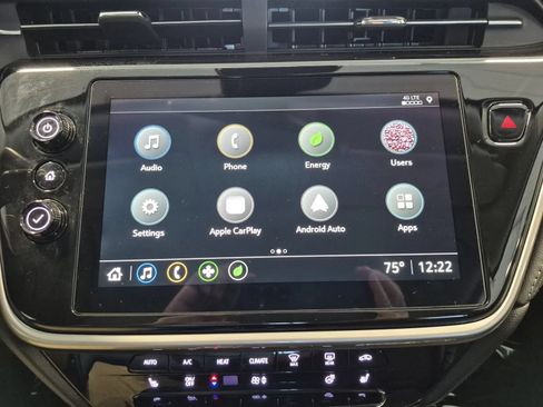 Used 2023 Chevrolet Bolt EUV LT w/ Comfort Package FWD image 31