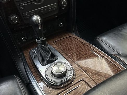 Used 2018 Nissan Armada Platinum w/ Interior Lighting Package image 26