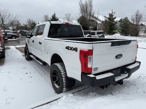 Used 2019 Ford F350 XL w/ Power Equipment Group image 5