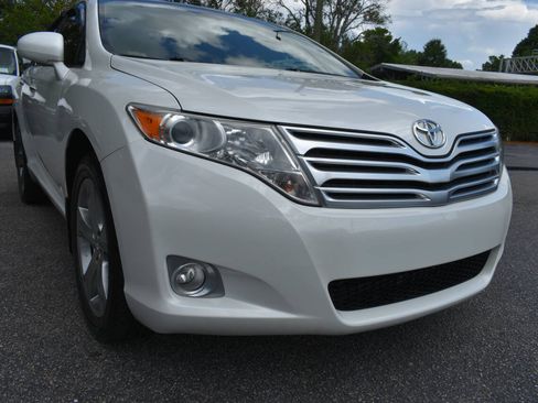 Used 2009 Toyota Venza AWD image 40