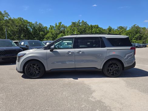 New 2026 Kia Carnival SX FWD image 5