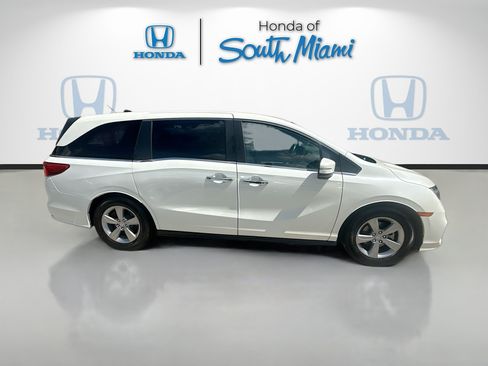 Certified 2018 Honda Odyssey EX image 8