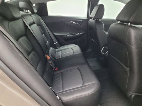 Used 2024 Chevrolet Malibu LT image 19