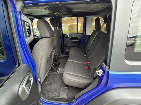 Used 2019 Jeep Wrangler Unlimited Sport S image 15