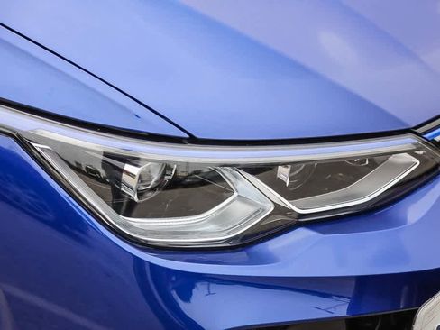 Used 2023 Volkswagen Golf R image 14