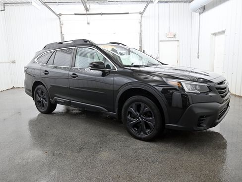 Used 2021 Subaru Outback Onyx Edition XT w/ Popular Package #2 image 2