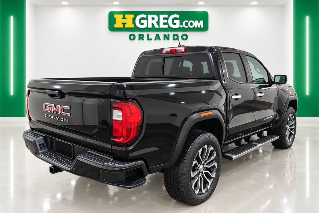 Used 2023 GMC Canyon Denali AWD/4WD image 6