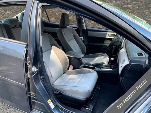 Used 2018 Toyota Corolla LE w/ Body Protection Package FWD image 7