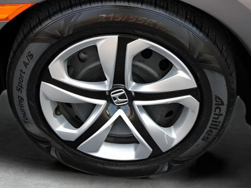 Used 2016 Honda Civic LX image 2