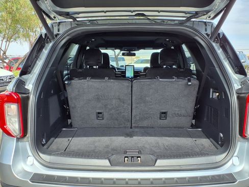 Used 2024 Ford Explorer ST w/ Equipment Group 401A AWD/4WD image 17