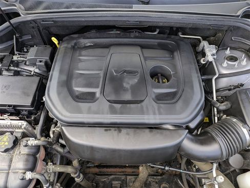 Used 2019 Jeep Grand Cherokee Limited image 40