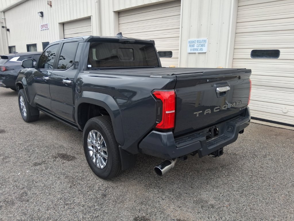 Used 2024 Toyota Tacoma Limited AWD/4WD image 6