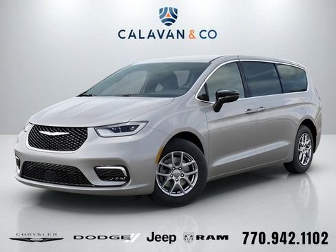 New 2026 Chrysler Pacifica Select FWD image 1