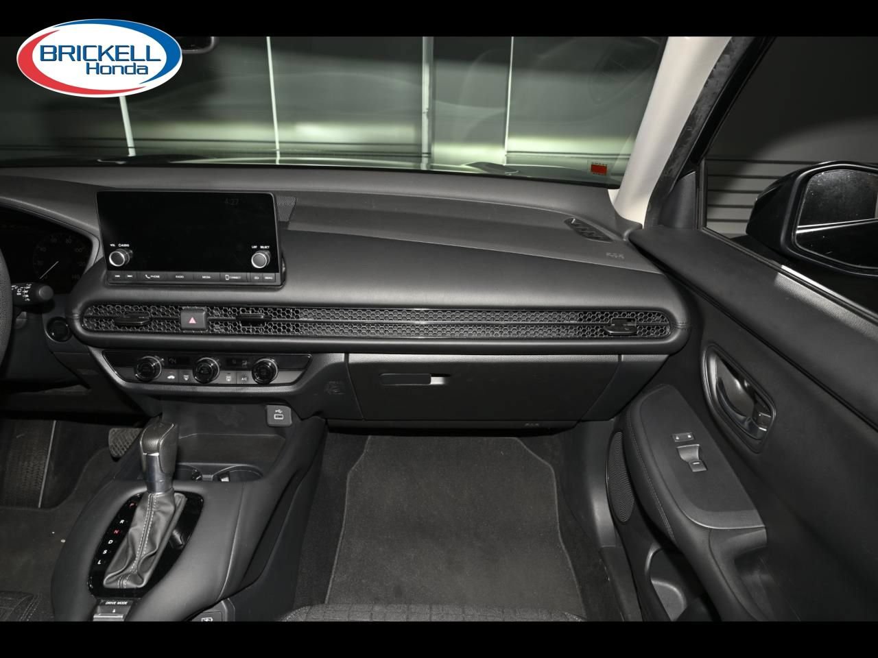 Used 2024 Honda HR-V LX image 17