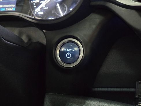 Used 2021 Toyota Sienna XSE image 17