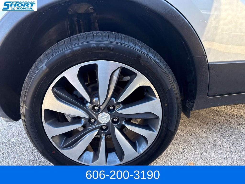 Used 2022 Buick Encore Preferred AWD/4WD image 5