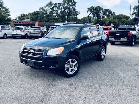 Used 2012 Toyota RAV4 4WD image 2