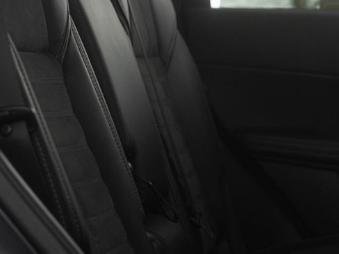 Used 2024 Mitsubishi Outlander SE Black Edition image 48