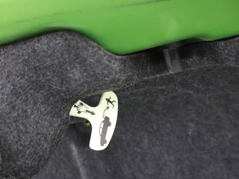 Used 2011 Dodge Challenger SRT8 w/ Green w/Envy Group image 30