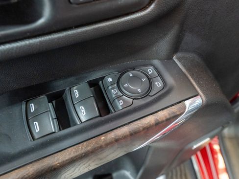 Used 2020 GMC Sierra 2500 Denali w/ Denali Ultimate Package image 16